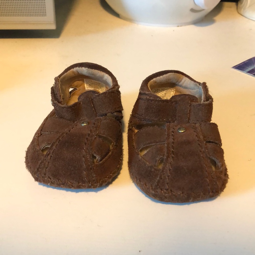 Ugg leather Fisherman Sandals